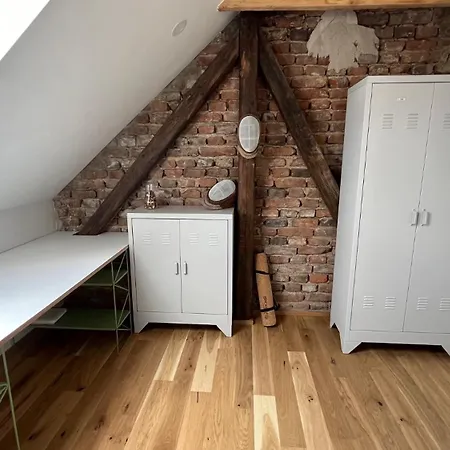 Bydlit Cz Apartment *
