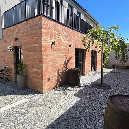 Bydlit Cz Apartamento